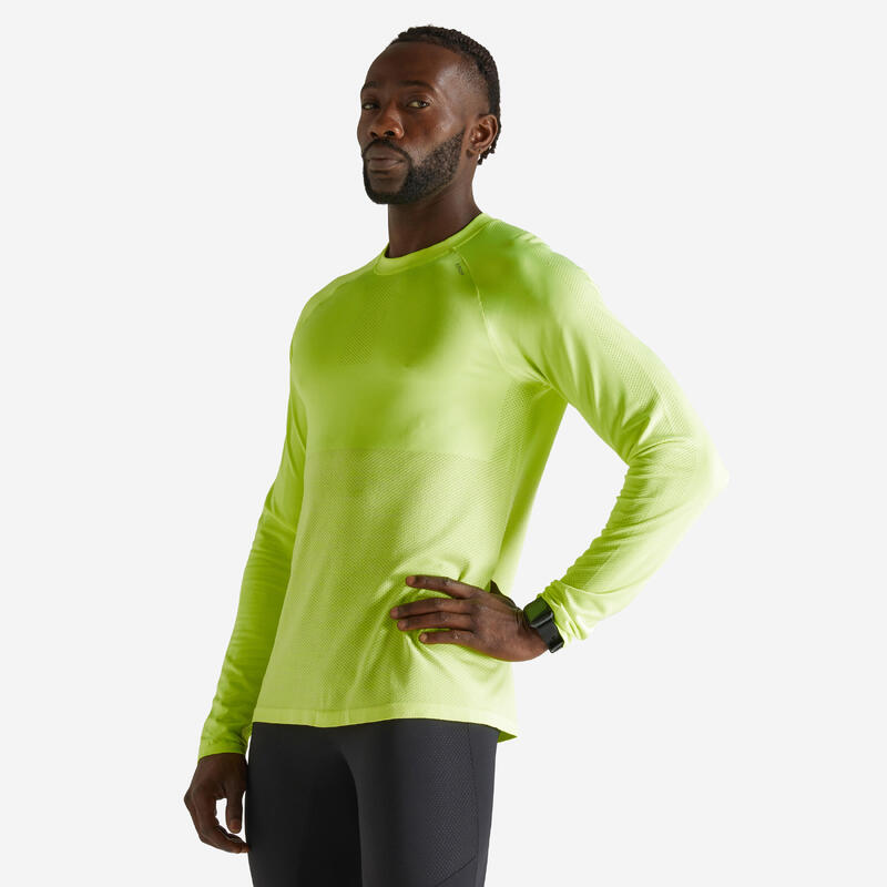 CAMISOLA DE CORRIDA KIPRUN CARE RESPIRÁVEL HOMEM AMARELO