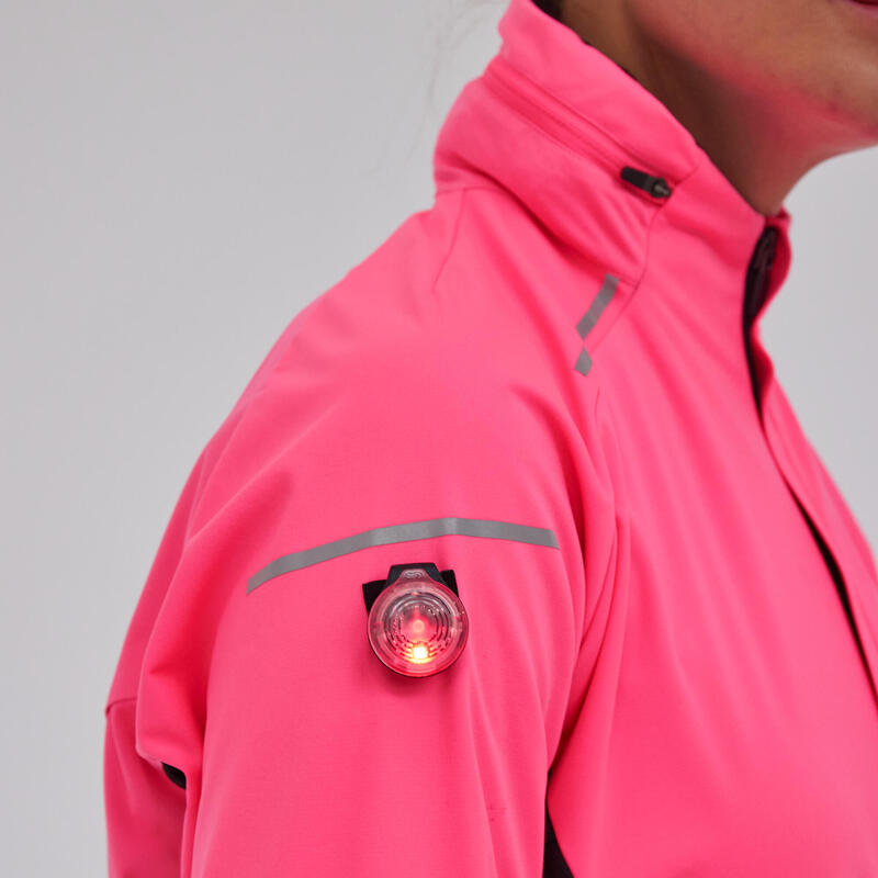 CASACO DE CORRIDA KIPRUN WARM REGUL MULHER ROSA FLUO