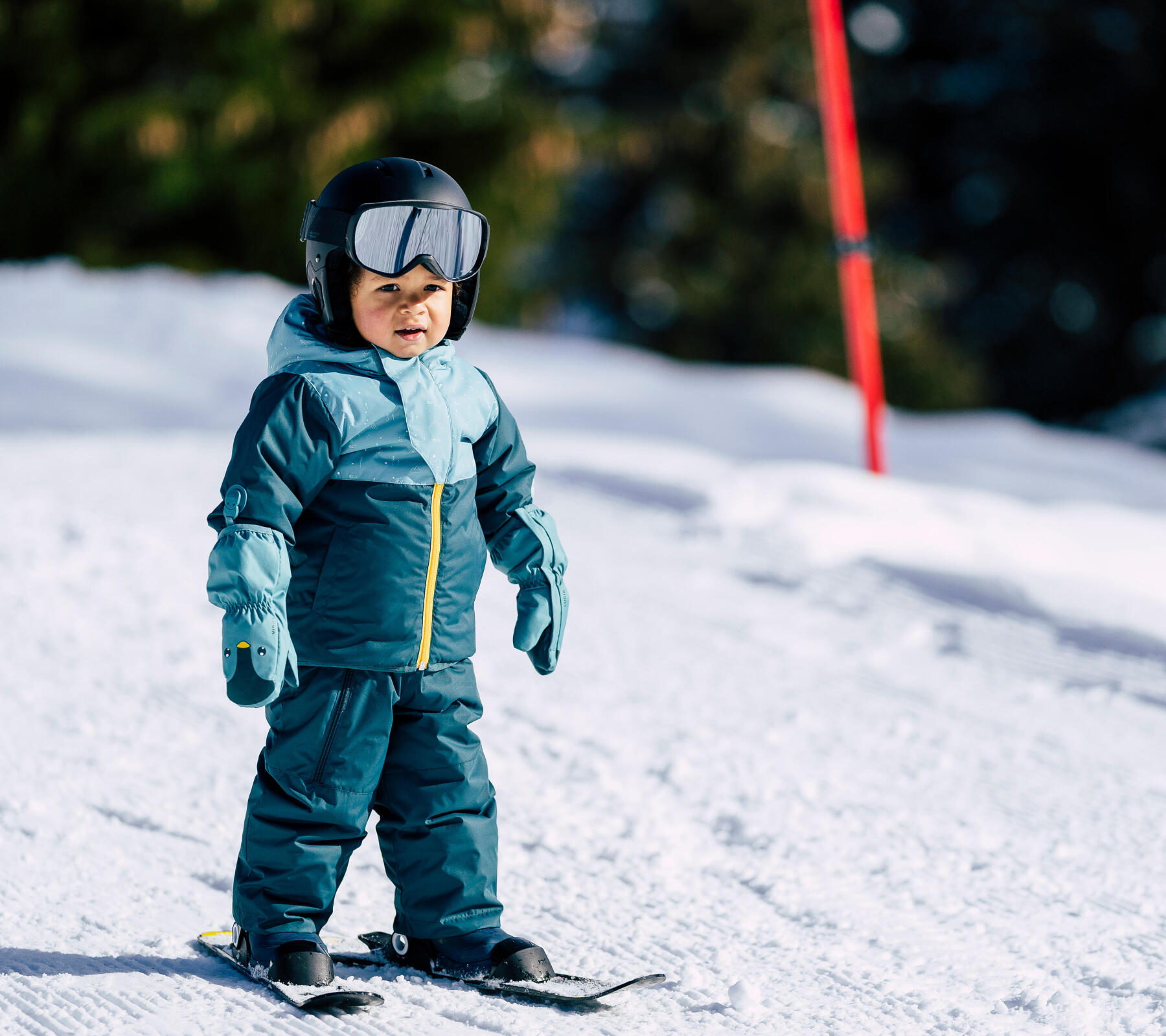 PARTIR DE QUEL GE METTRE SON B B AU SKI