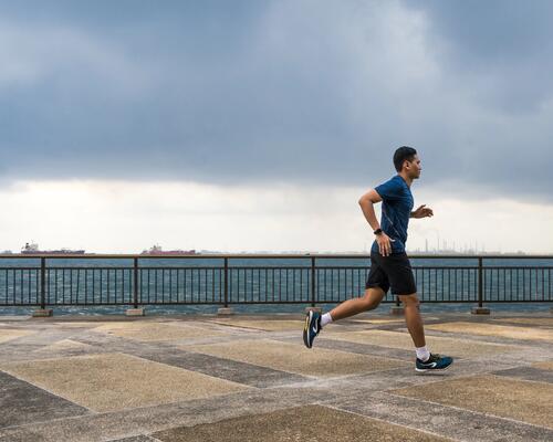 Get Motivated to Start Running with these 5 Running Essentials