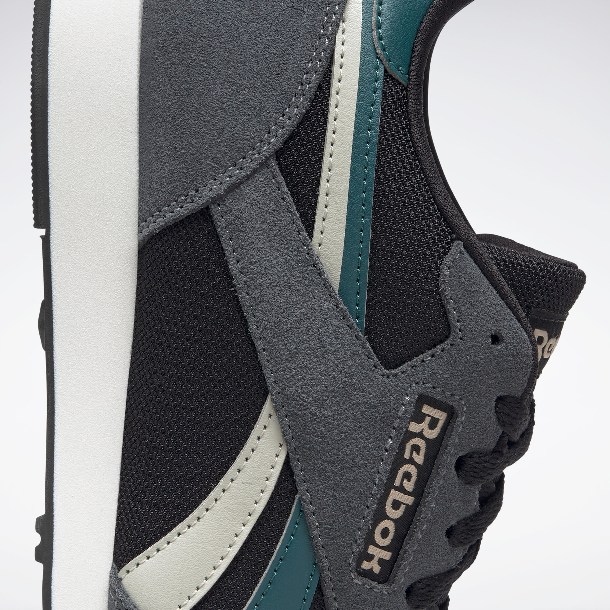 ROYAL ULTRA Reebok 