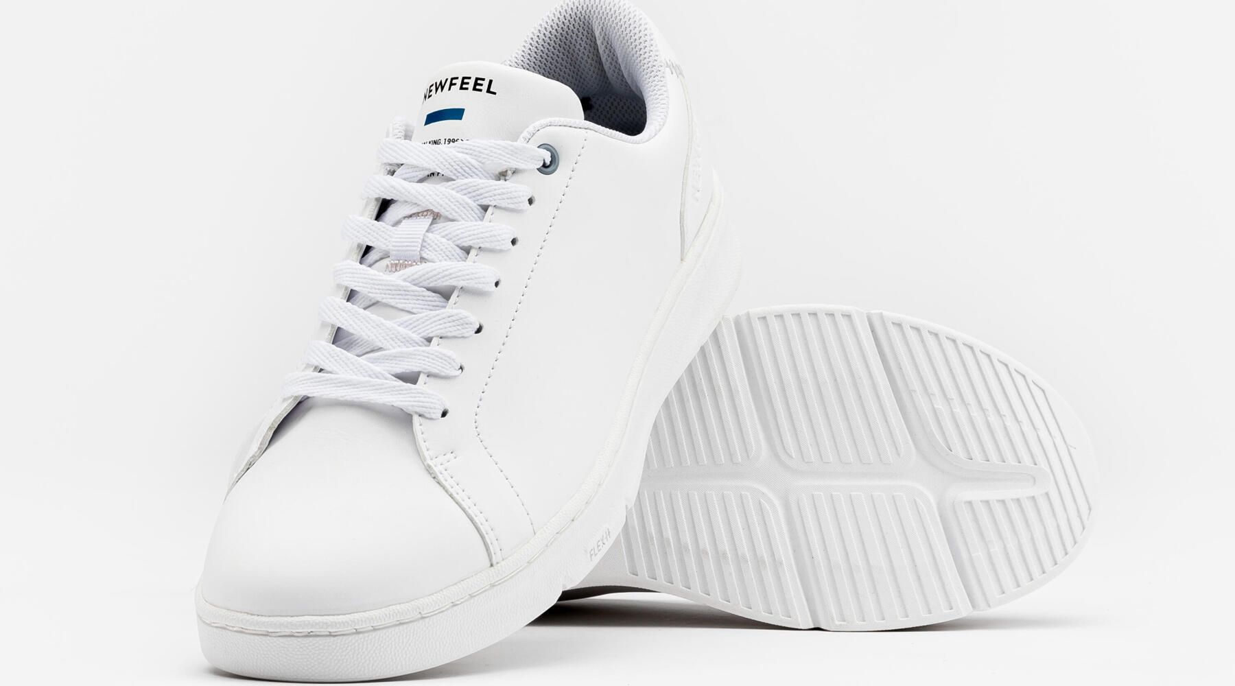 4 WOMEN’S WALKING ESSENTIALS YOU NEVER KNEW YOU NEEDED