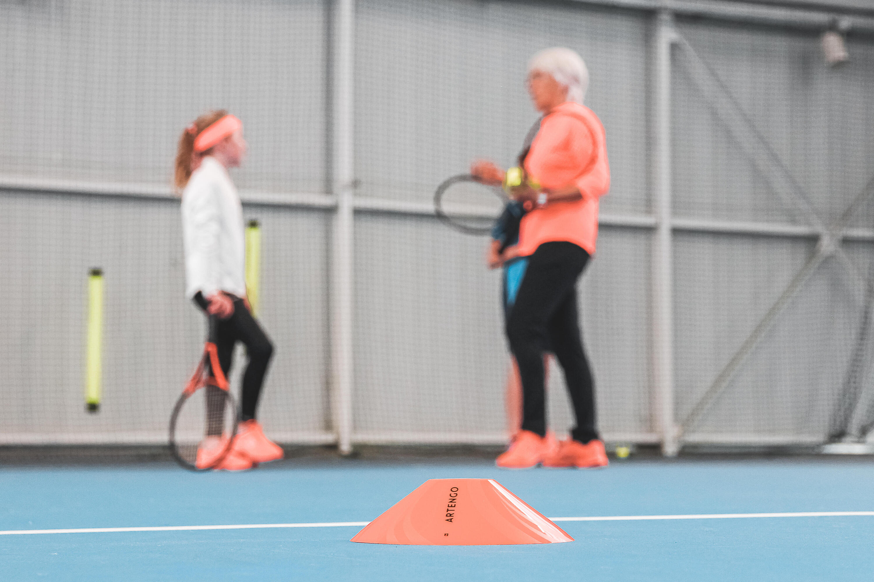 12 COUPELLES DE DÉLIMITATION POUR TERRAIN TENNIS 5/5