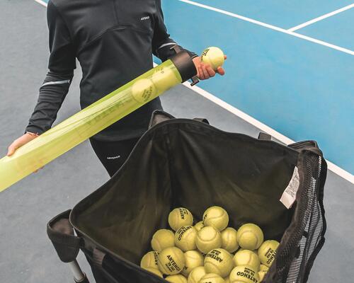 Conoce las pelotas de tenis para niños y la función de sus colores