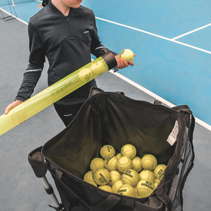 Cesto per palline da tennis con rotelle, regolabile in altezza e ripiegabile.