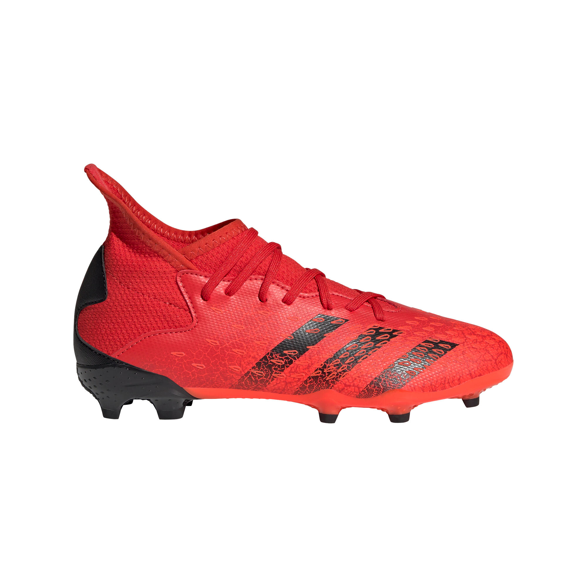korki adidas predator najnowsze