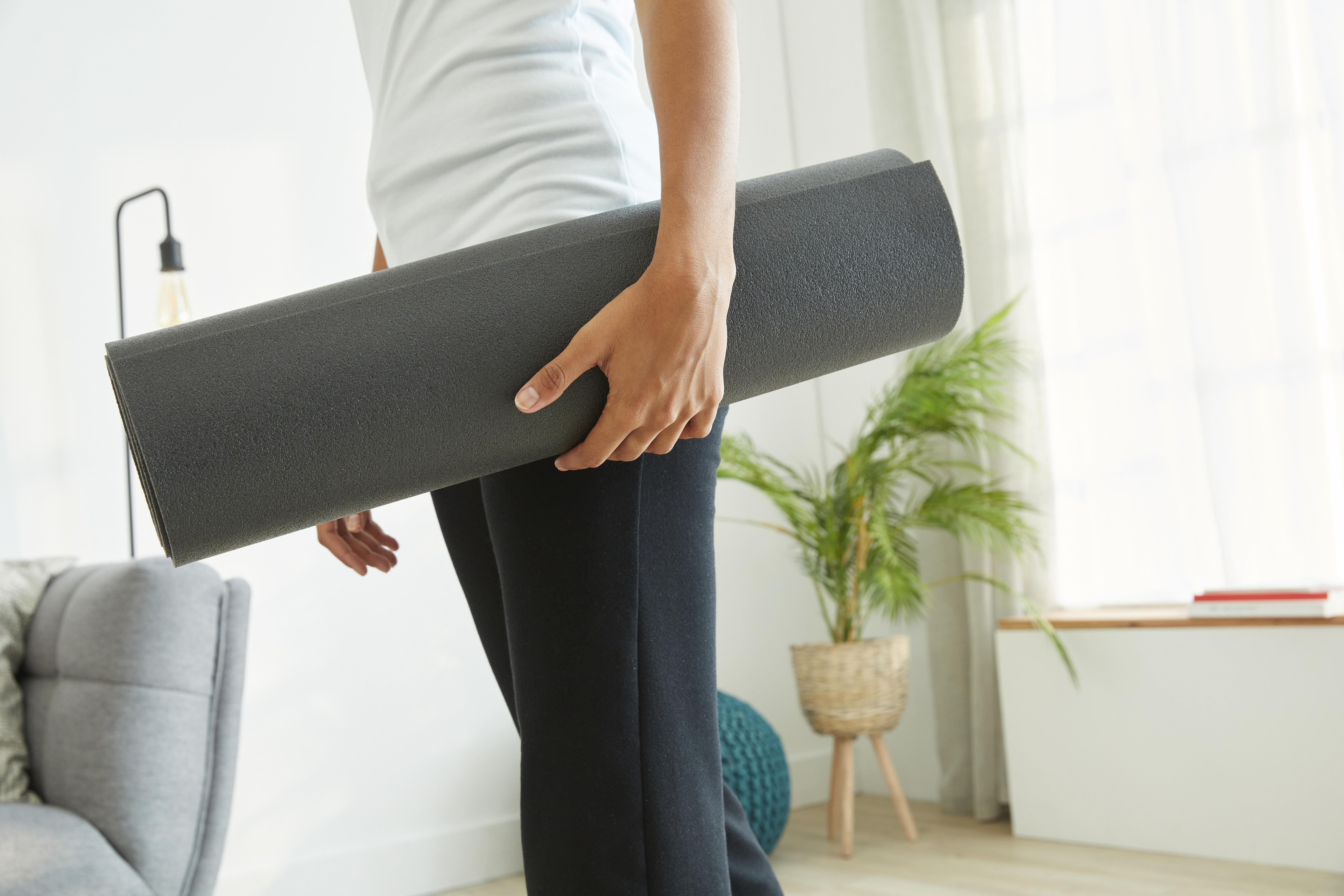 Esterilla colchoneta mat pilates 140x50cm 6 5mm Negro Decathlon