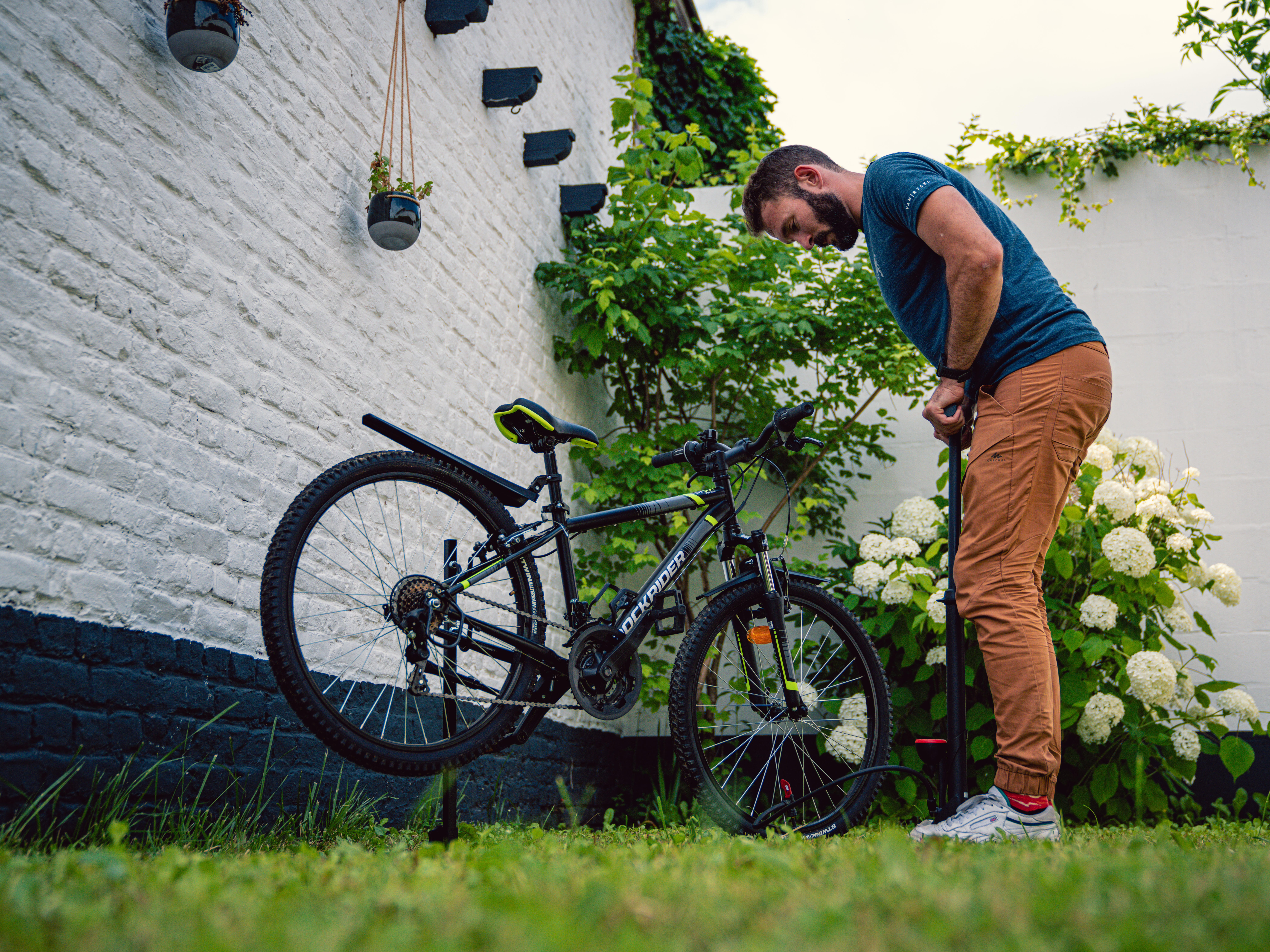 Quelles sont les meilleures pompes pour gonfler rapidement un pneu vélo  route ?