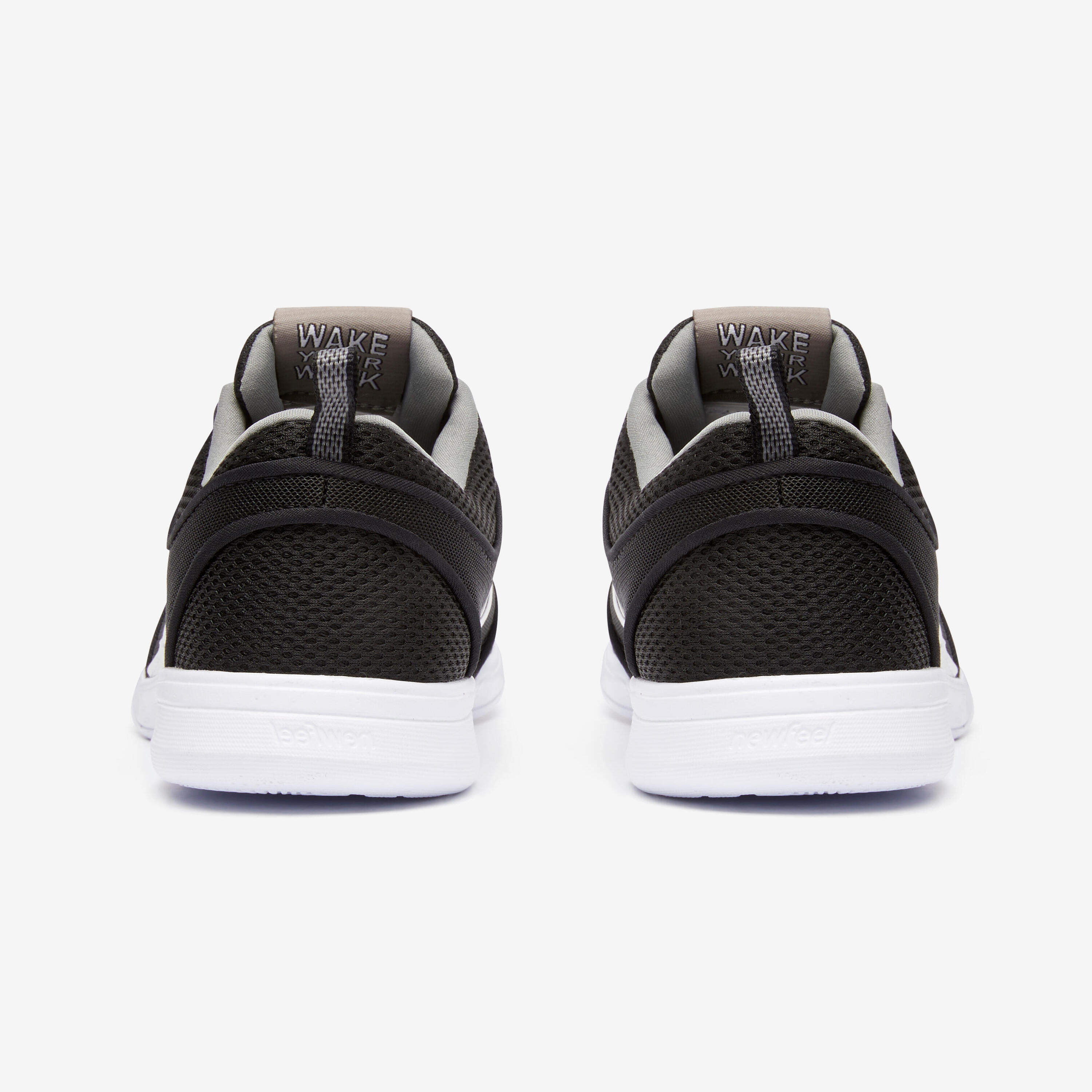 Soft 140 Mesh Men's Urban Walking Shoes - Black/White 8/8