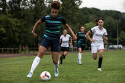 BOTAS DE FÚTBOL MUJERES