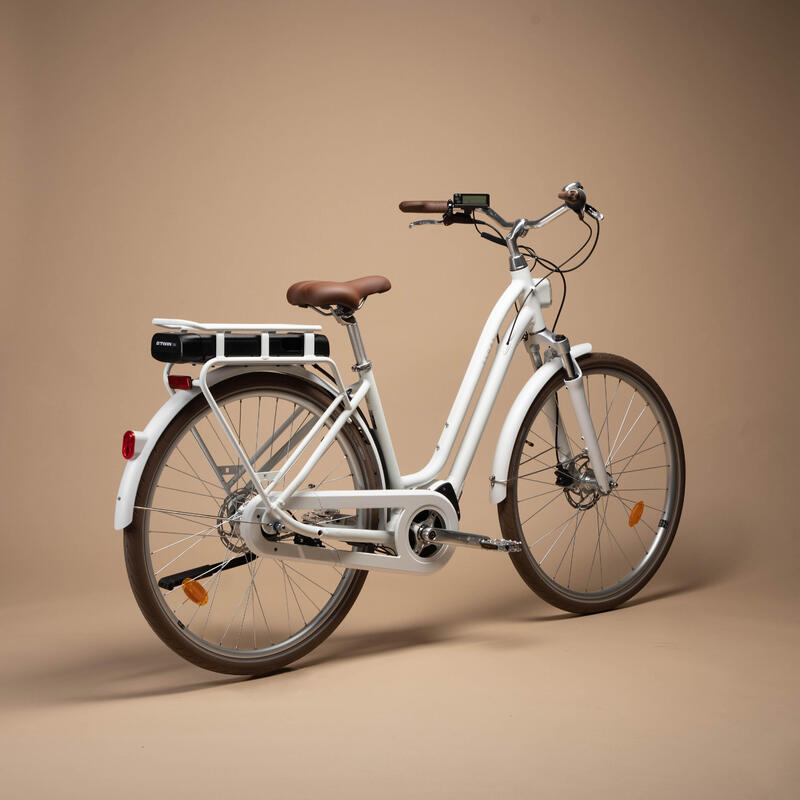 Bicicletă de oraș electrică Elops 920E Connect cadru jos Alb 