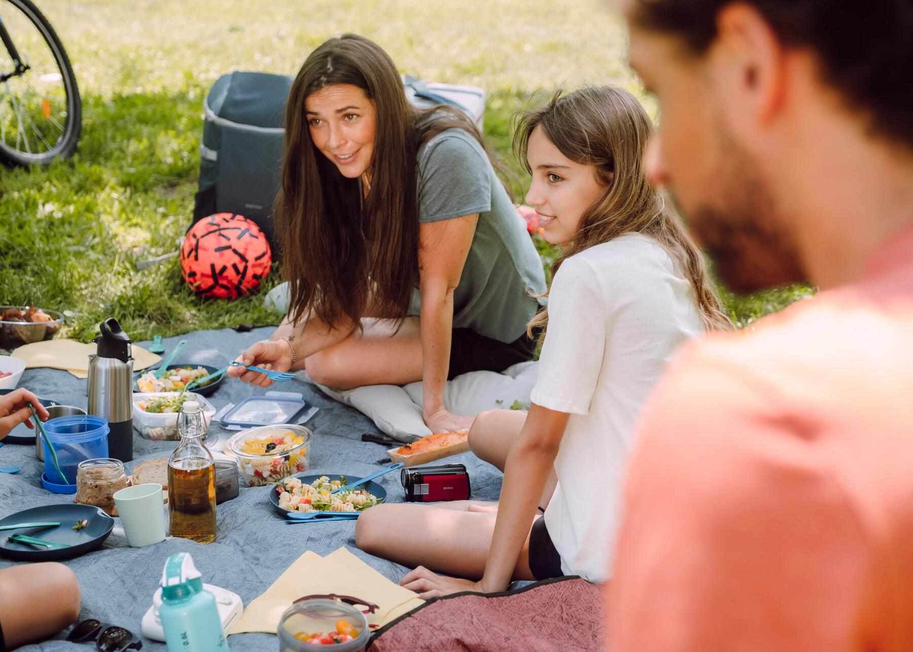Camping cutlery set