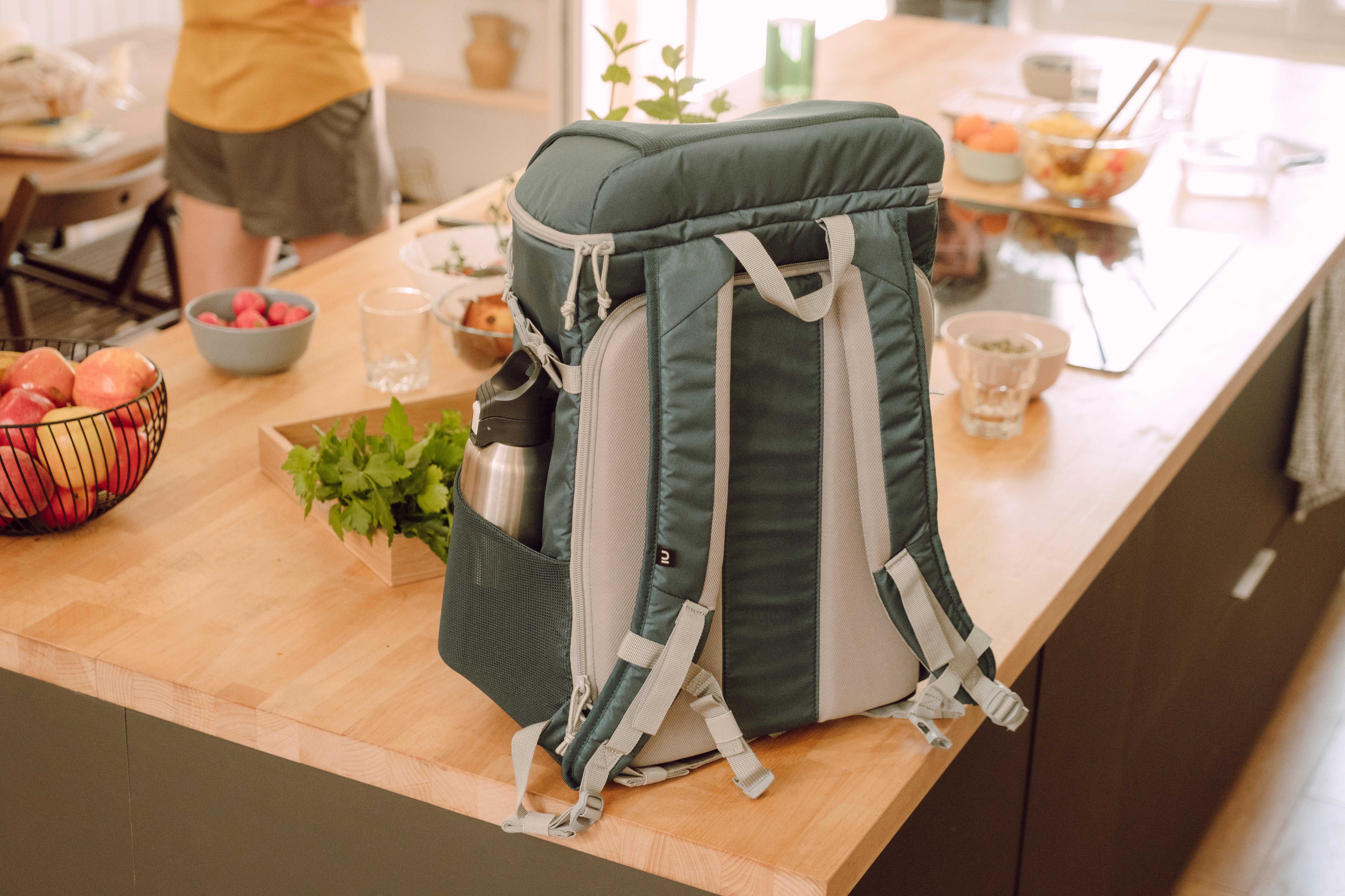 Sac à dos glacière isotherme et compact 30 L, 100 - QUECHUA