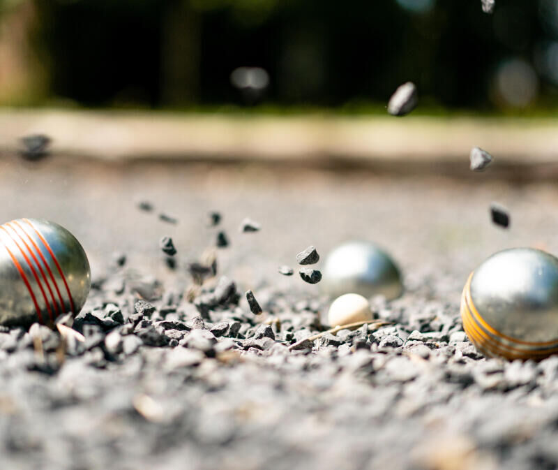 7 bonnes raisons de mettre son enfant à la pétanque