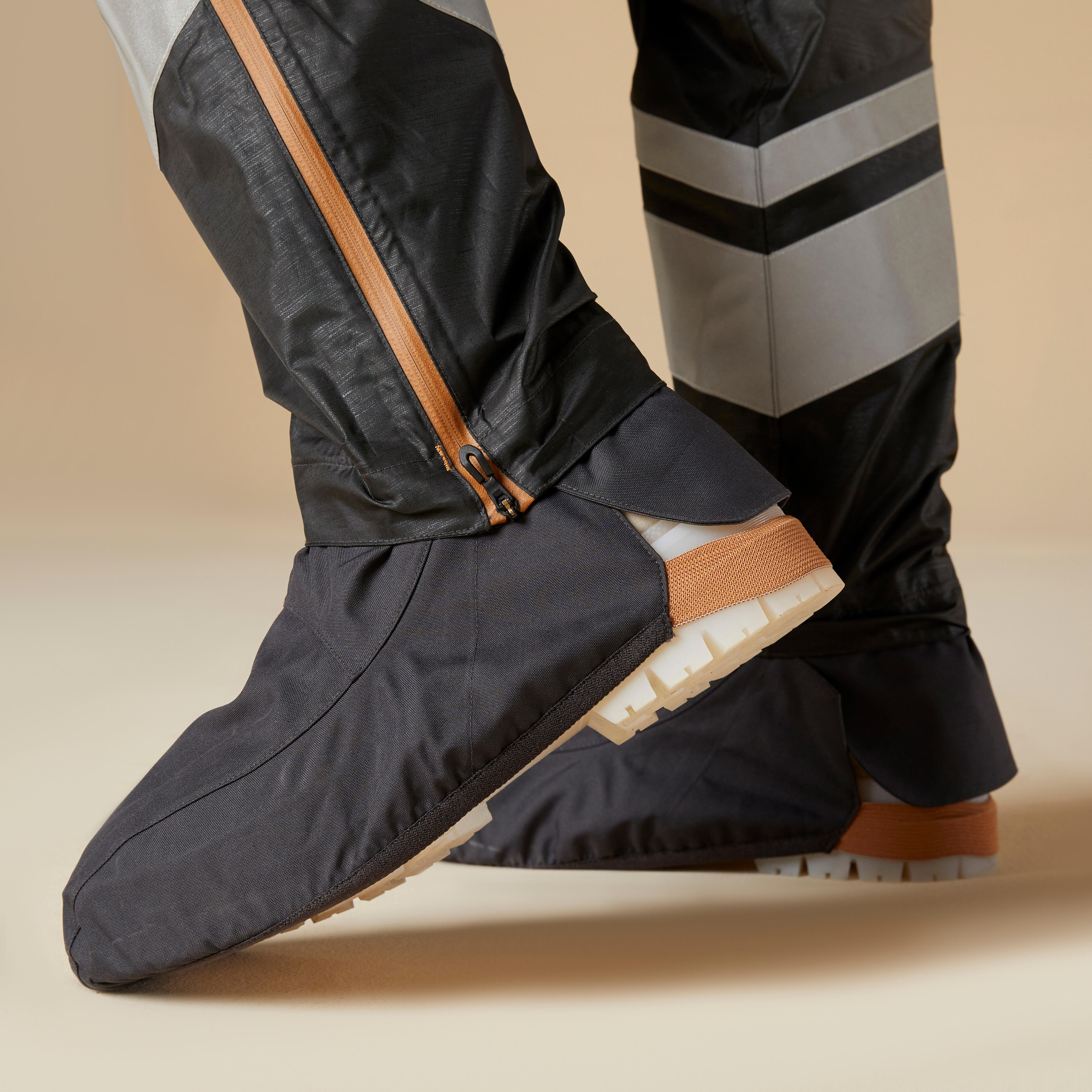 Women's Cycling Rain Pants with Built-In Overshoes – 540 - BTWIN