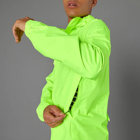 100 Men's Waterproof Urban Cycling Jacket - Neon Yellow