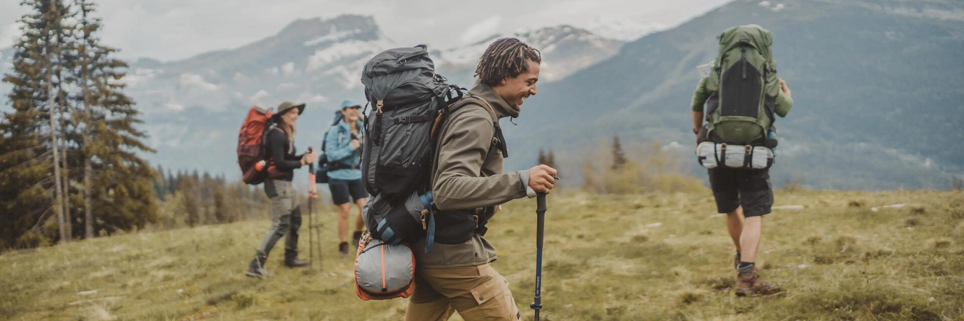 grupo de amigos haciendo el camino de santiago