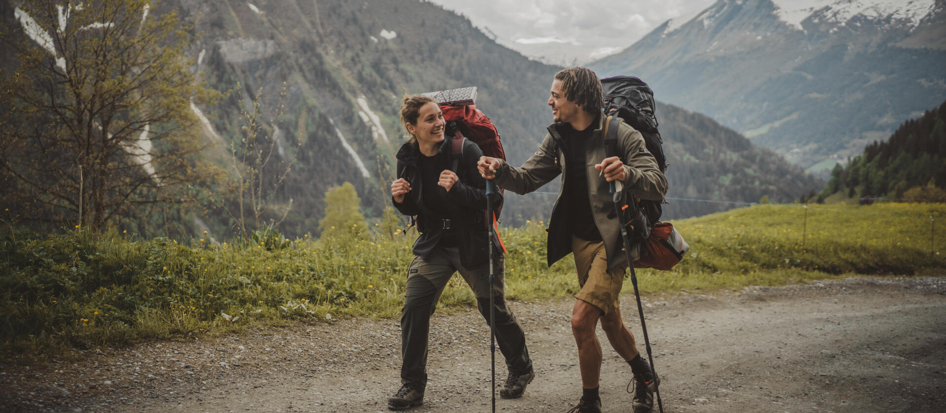 How to choose a hiking jacket