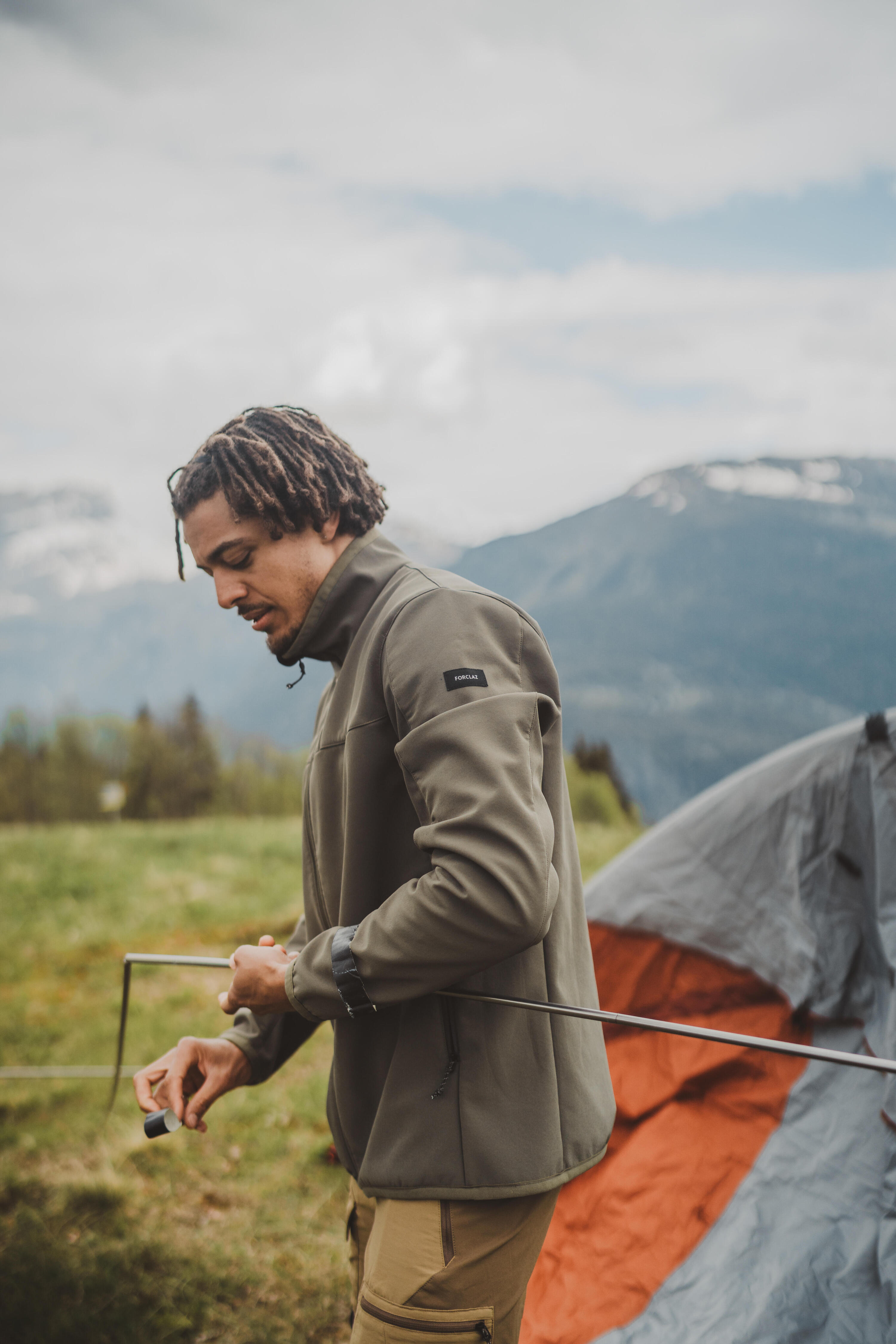 Kurtka Softshell trekkingowa męska Forclaz MT100  10/13