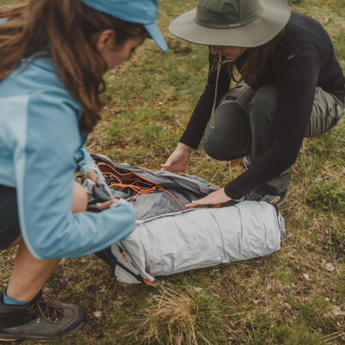 Kendi kendine ayakta duran 1 kişilik trekking çadırı 