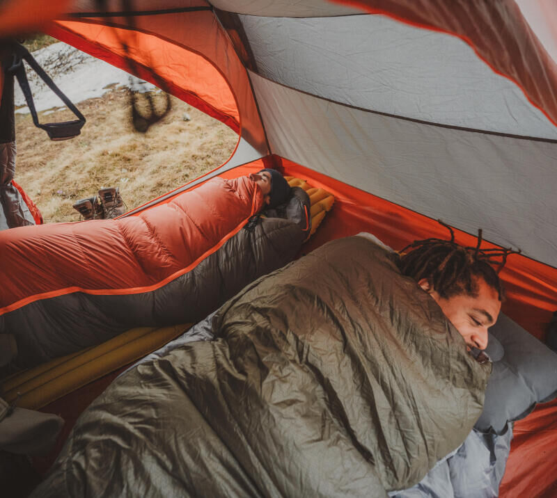 Folding and storing a sleeping bag
