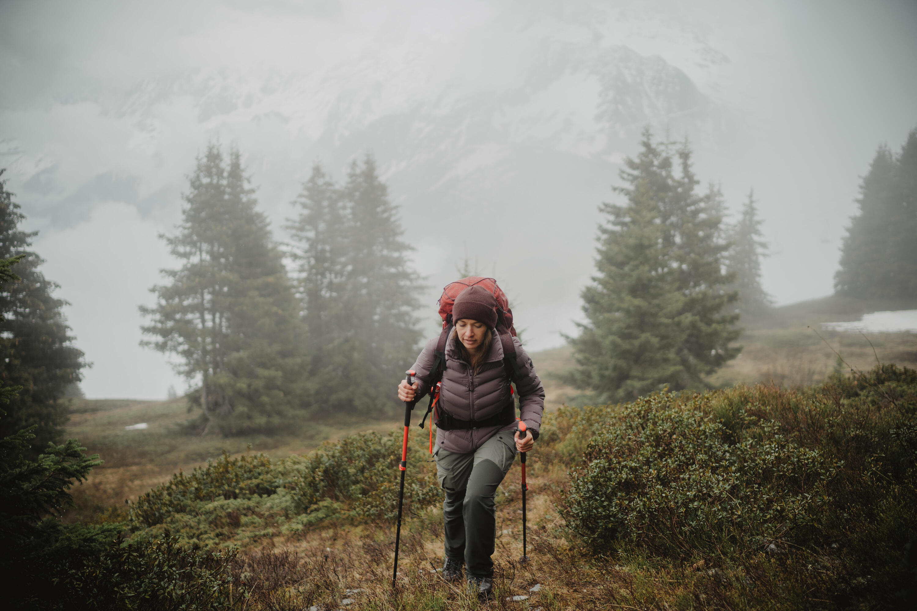 Women’s Durable Mountain Trekking Trousers - MT500 2/5