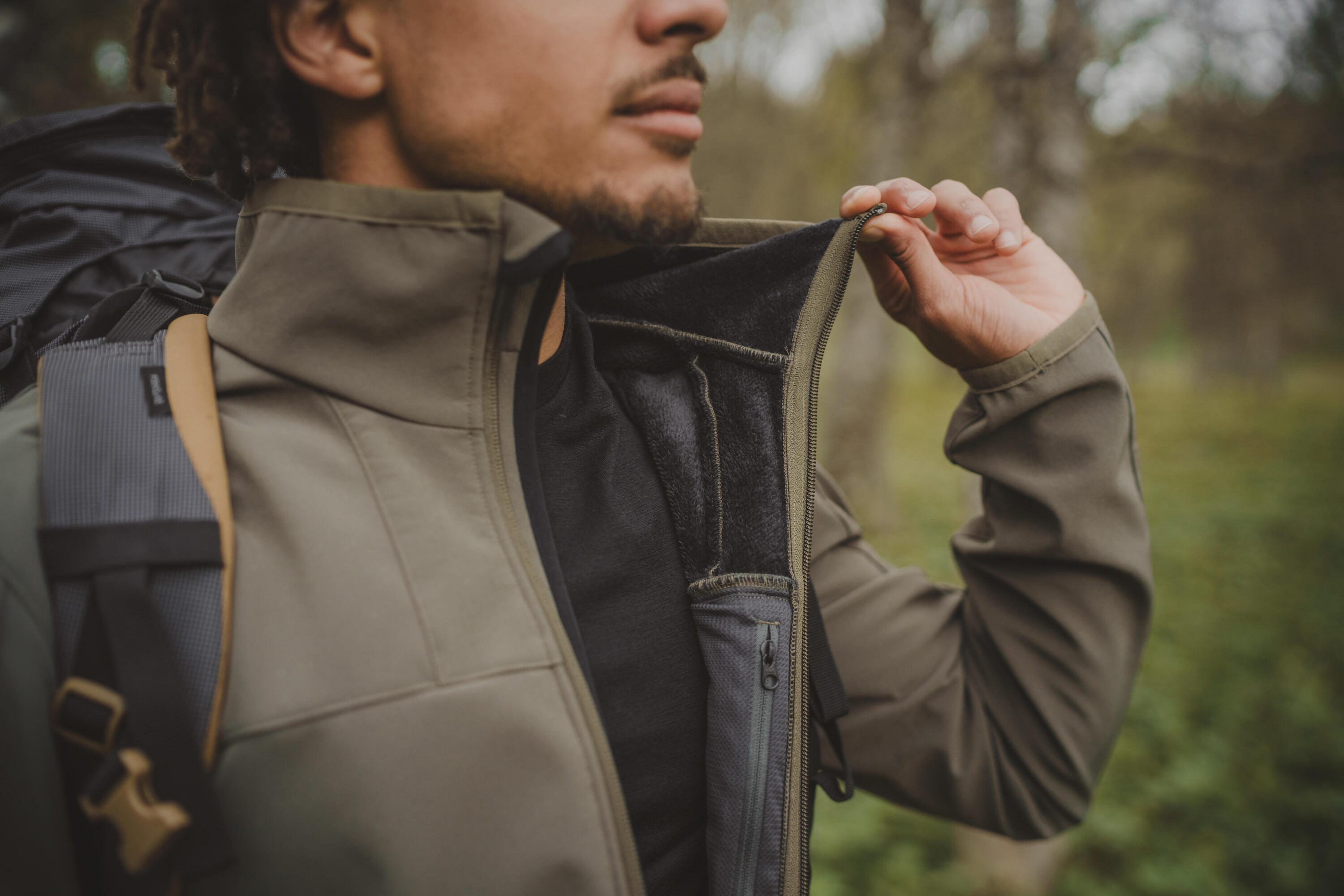 Kurtka Softshell trekkingowa męska Forclaz MT100  12/13