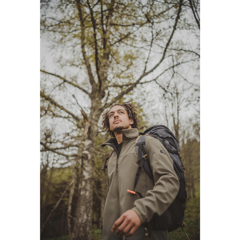 Pánská turistická softshellová bunda MT 100