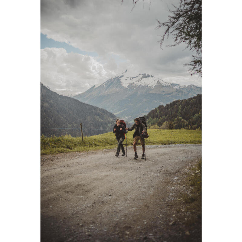 Geacă Softshell cu protecție împotriva vântului Trekking MT100 Negru Damă