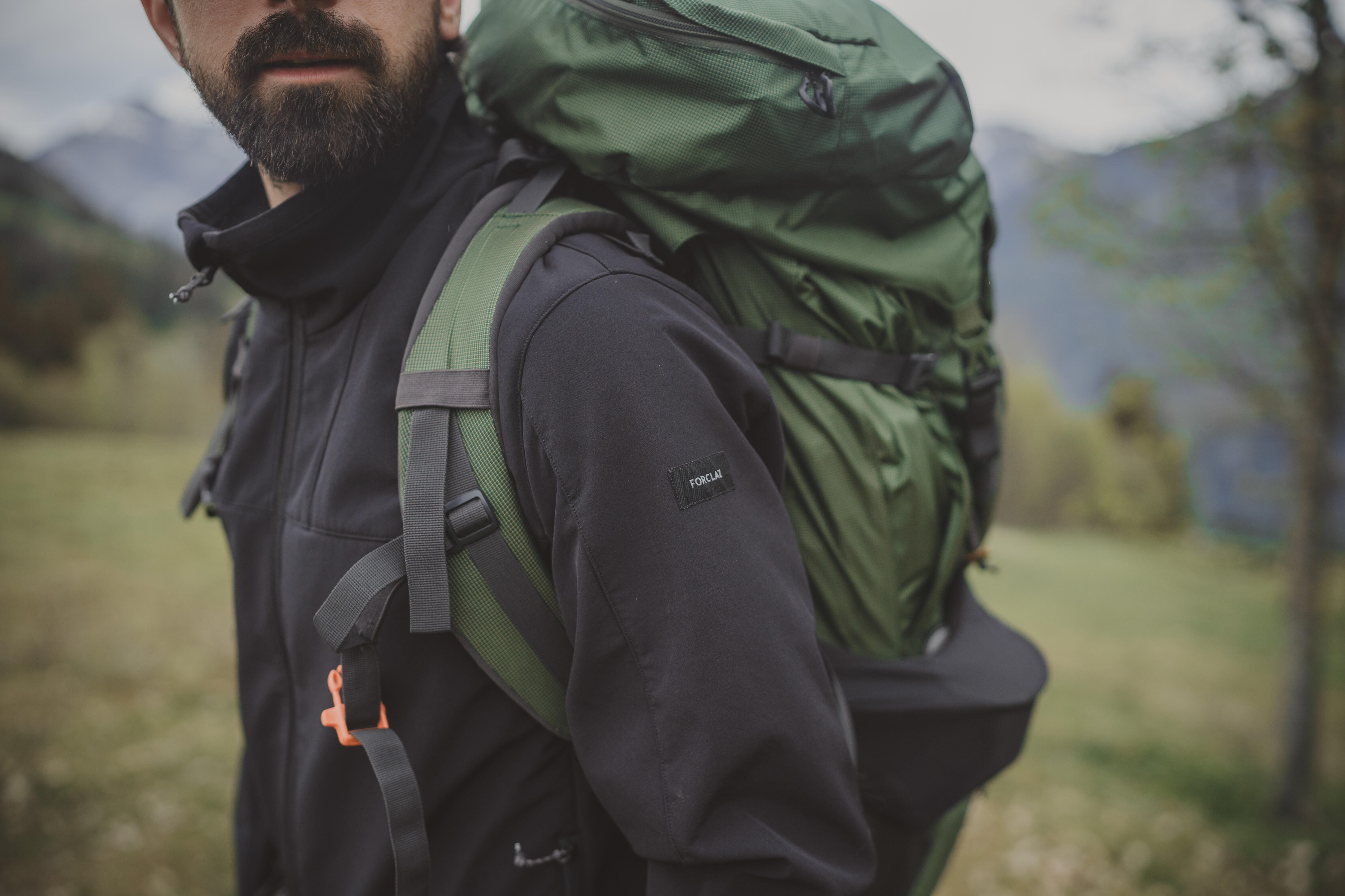 Coupe-vent de randonnée homme – MT 100 noir - FORCLAZ