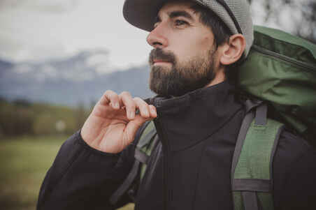 Men’s windproof softshell trekking jacket MT100 - Black