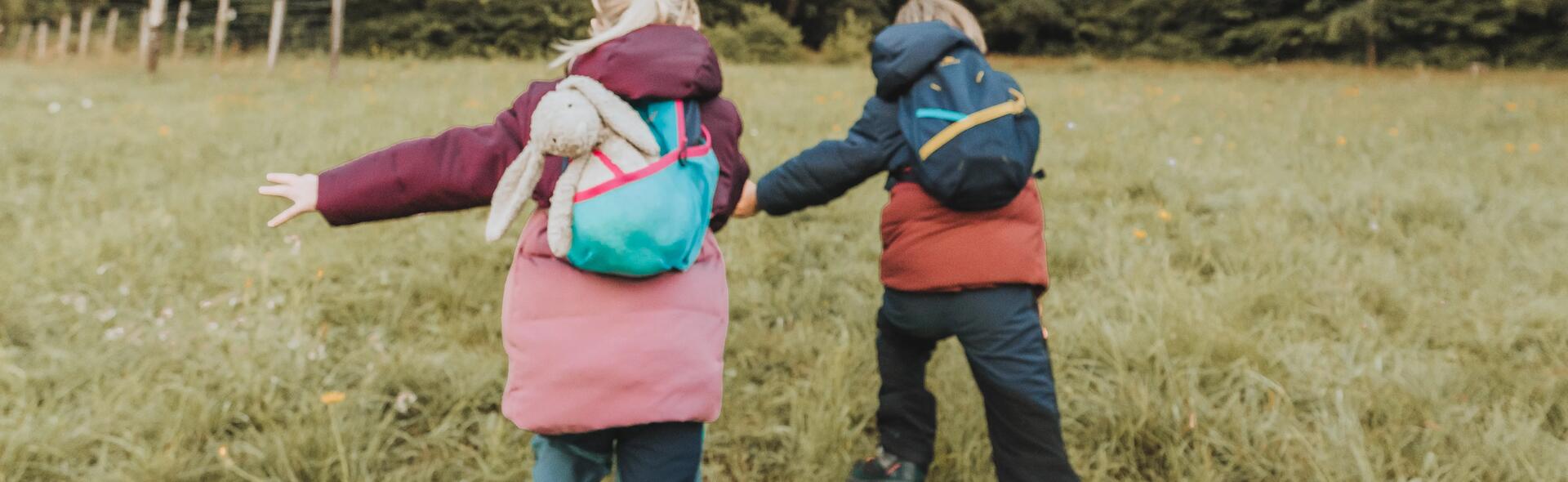 activities to keep your children busy during hikes and walks