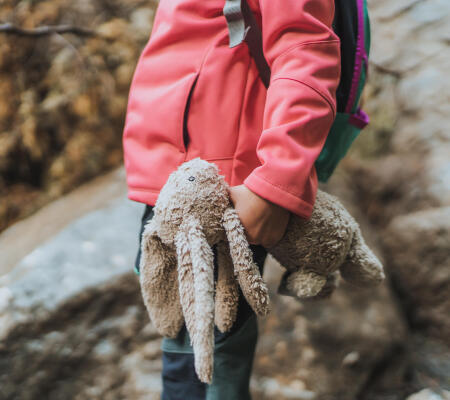 HIKING MATERNITY CLOTHES