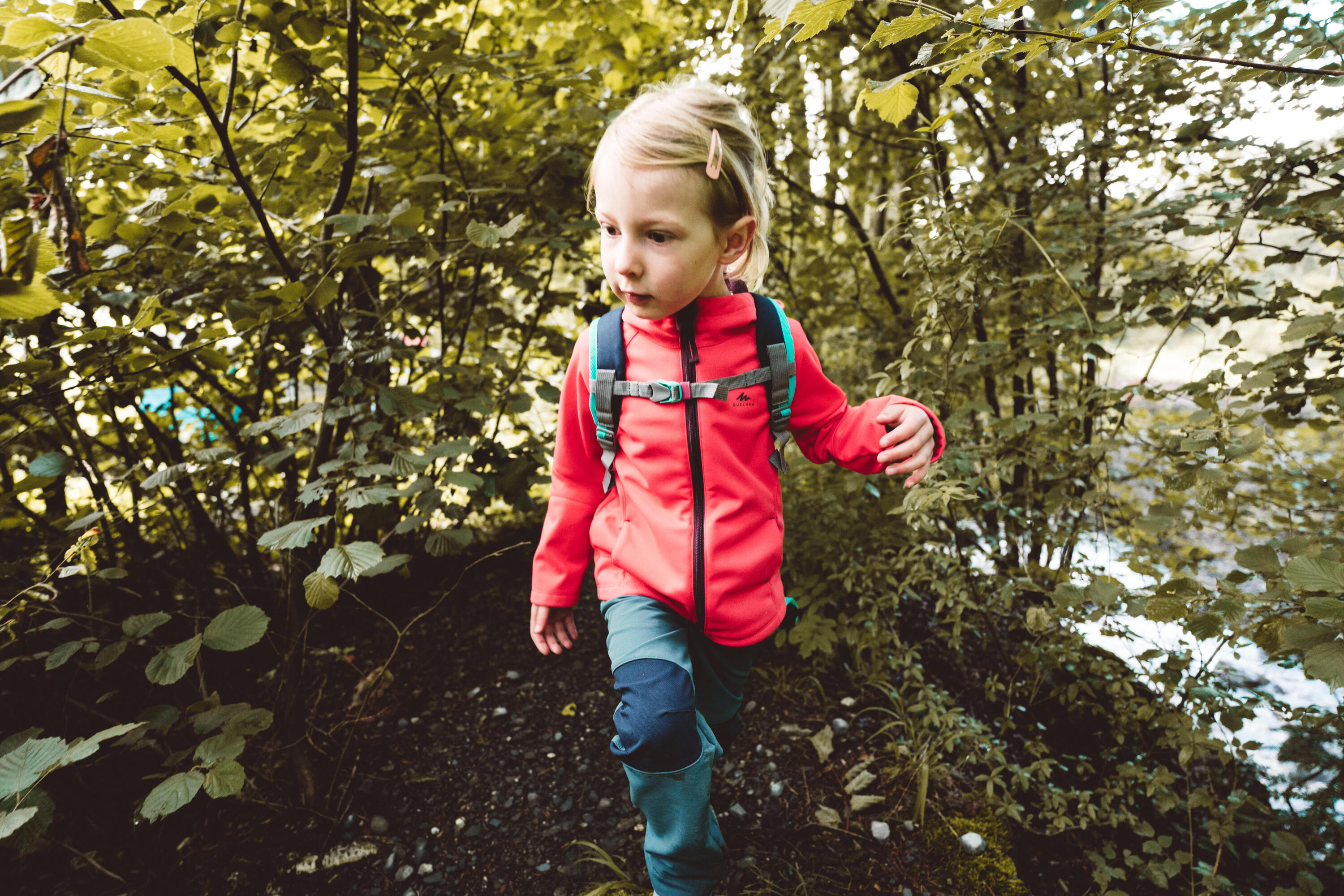 Kids 2-6 Years Hiking Softshell Jacket MH550 - pink  8/10