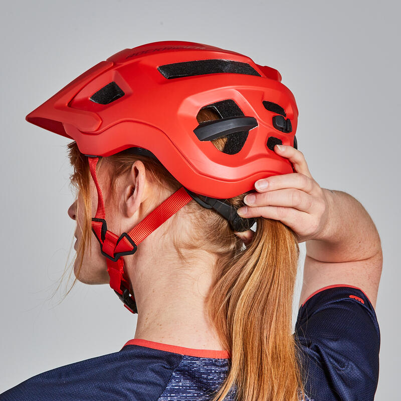 Helma na horské kolo 500 červená
