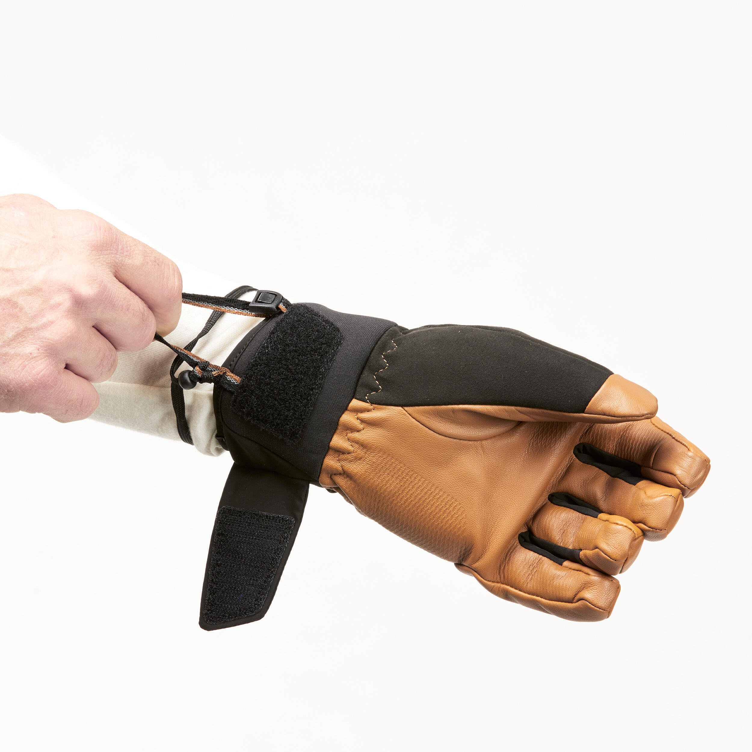 Adult Mountain Trekking Waterproof Leather Gloves MT900  Brown   3/8