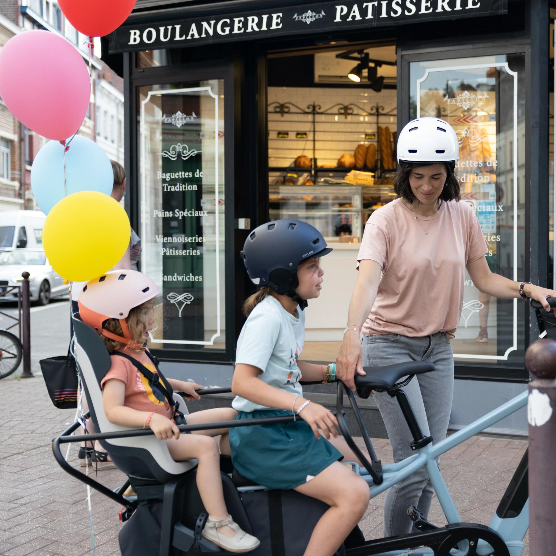 Ich will mein Kind auf dem Fahrrad mitnehmen, welche Lösungen gibt es?