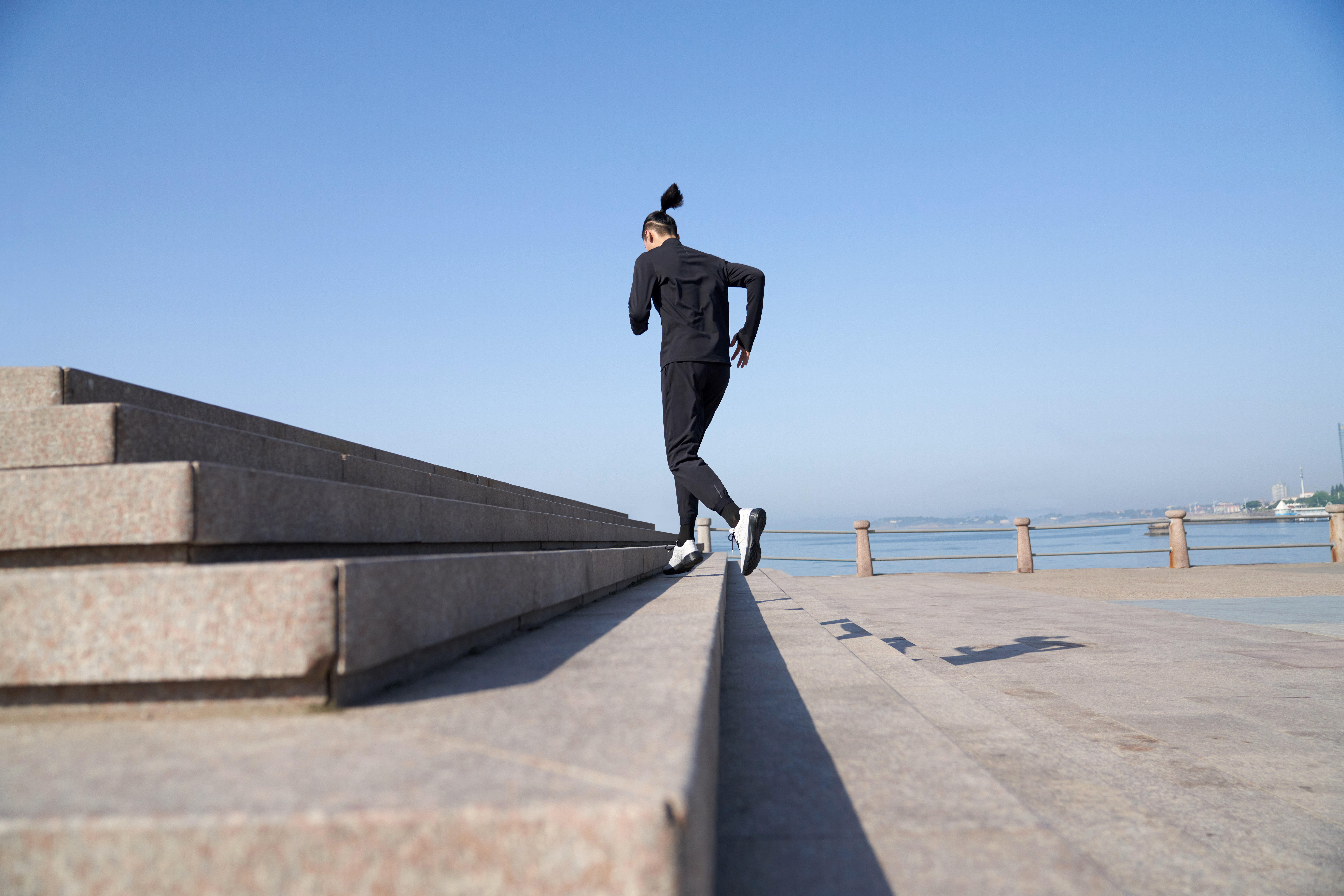 Men's Long-Sleeved Half-Zip Running Shirt  – Run 100 - KALENJI