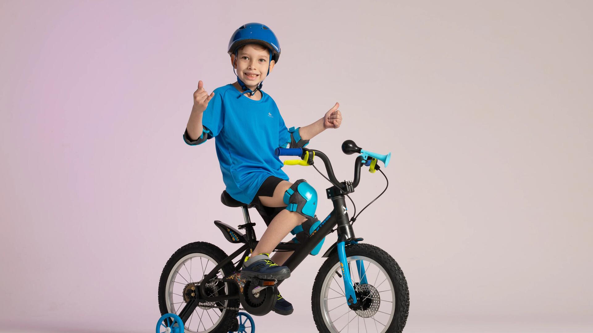 ¿CÓMO ELEGIR EL CASCO DE BICICLETA IDEAL PARA MI HIJO?