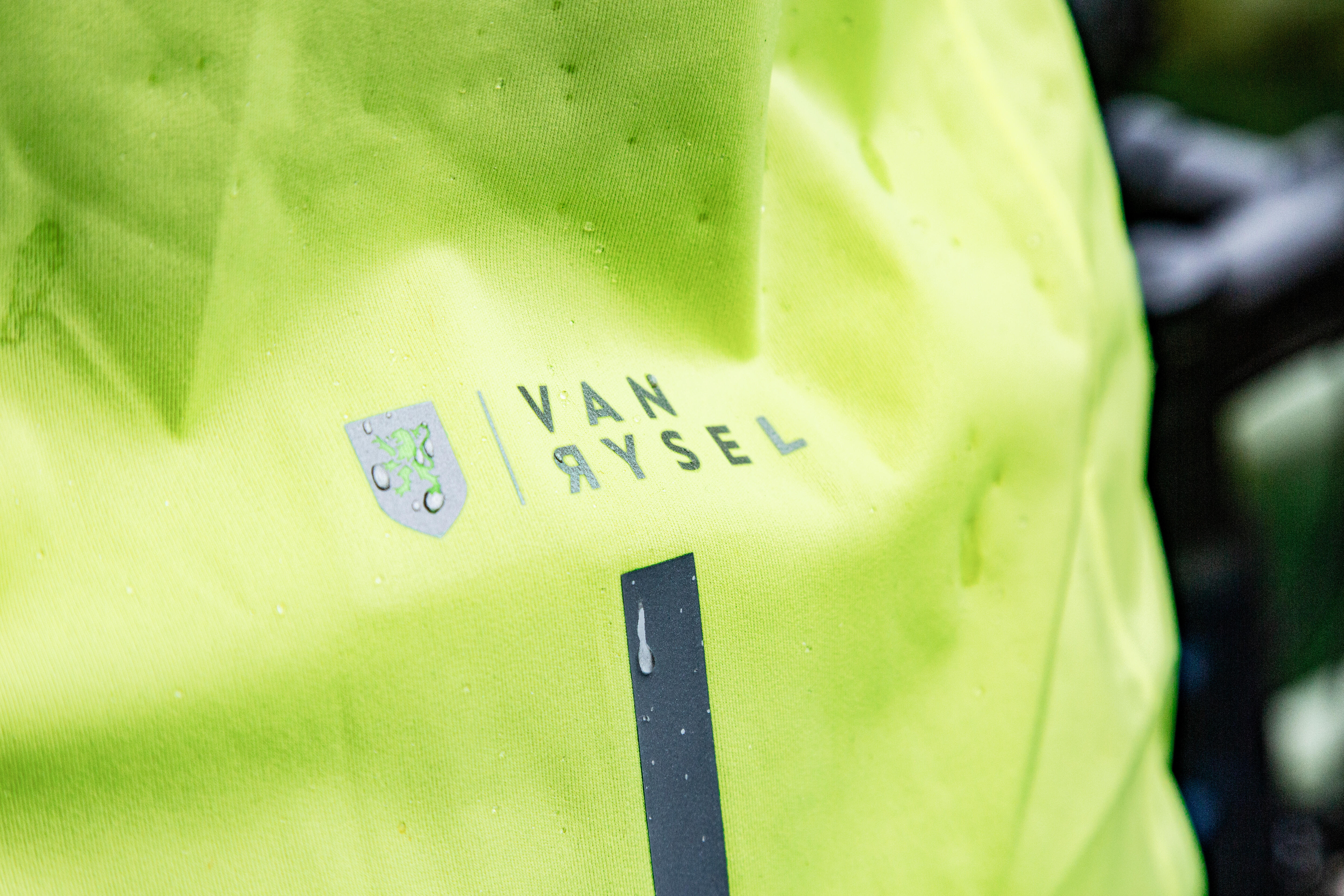 Women's Waterproof Cycling Jacket - VAN RYSEL