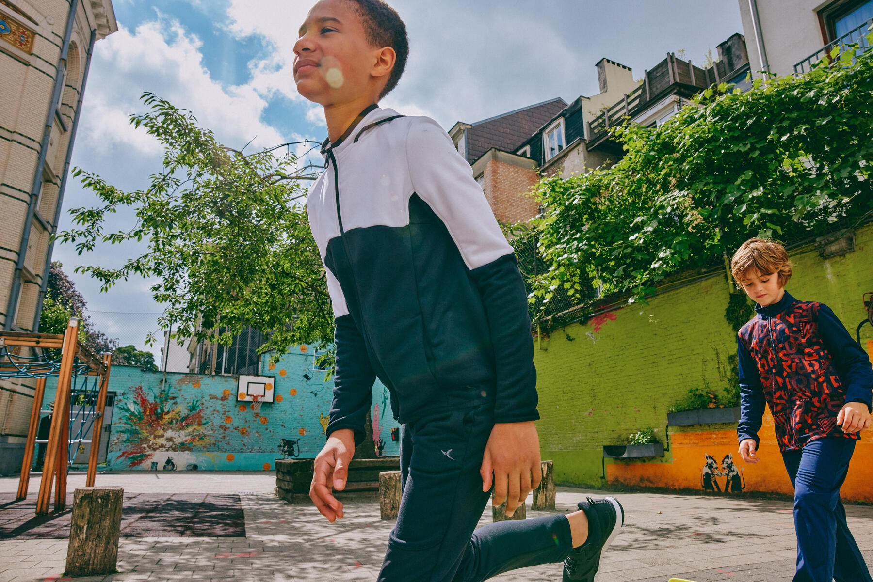 Comment choisir un survêtement enfant ?