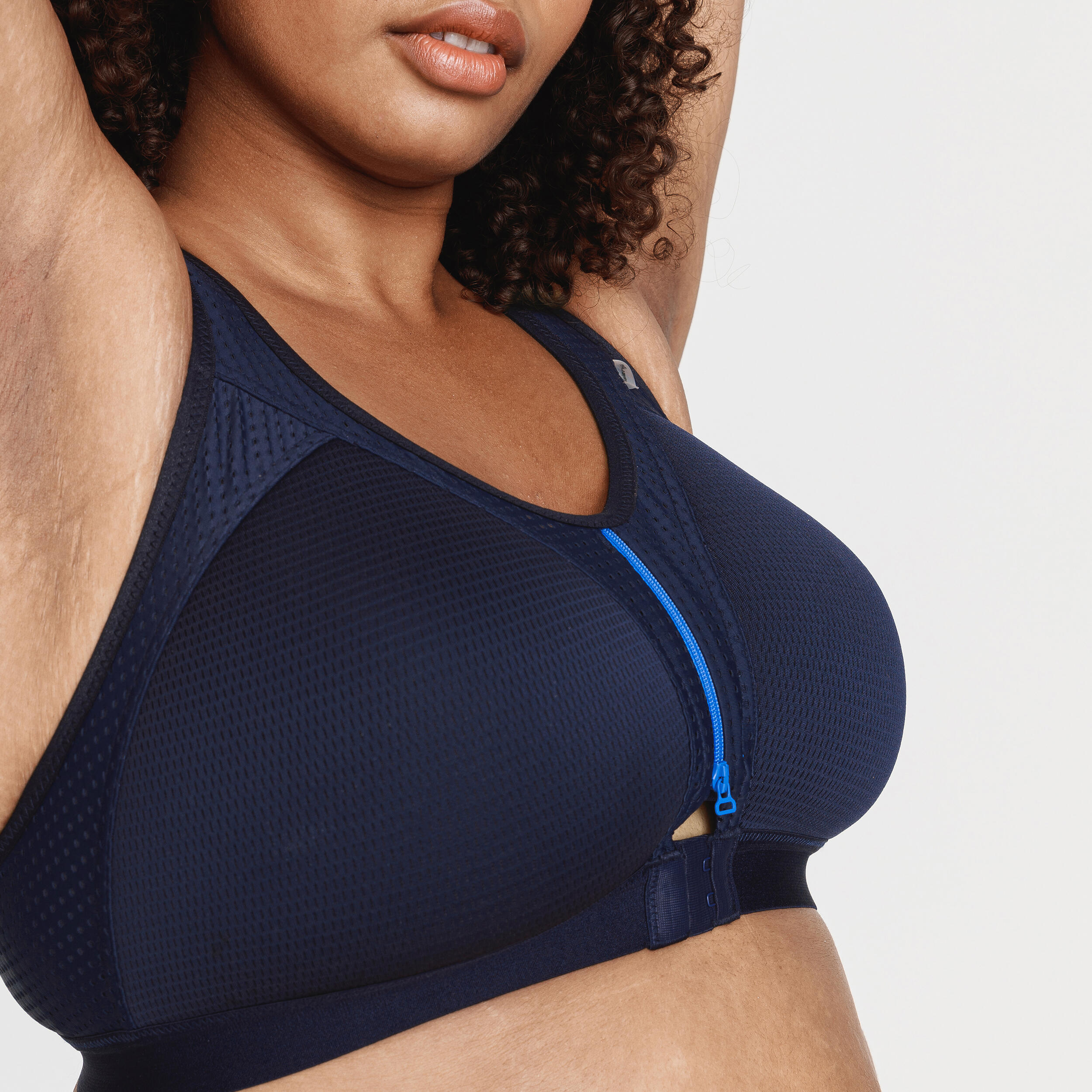 Zipped Running Bra - High support 2/9