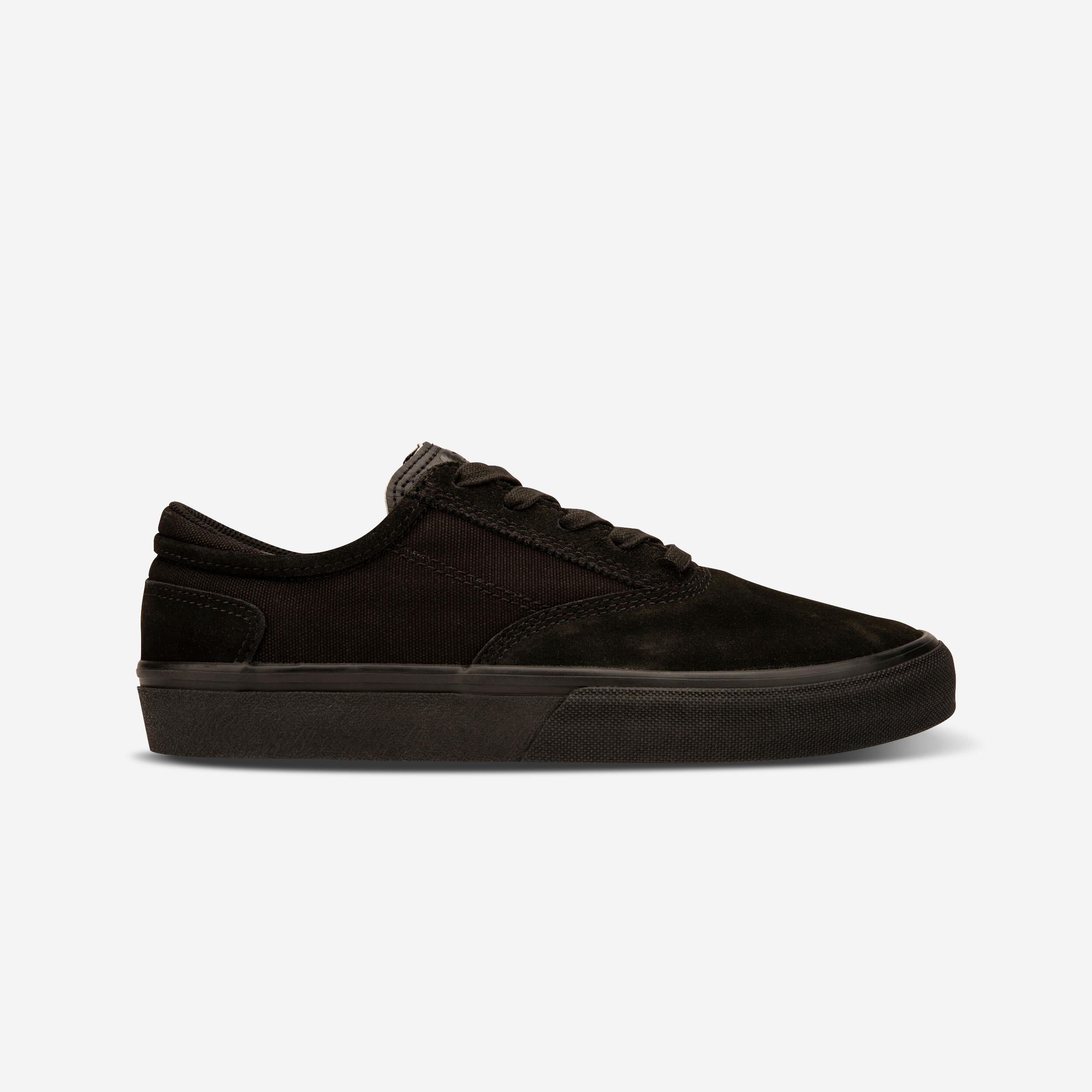 VULCA 500 II black / black vulcanized adult skateboard shoes.