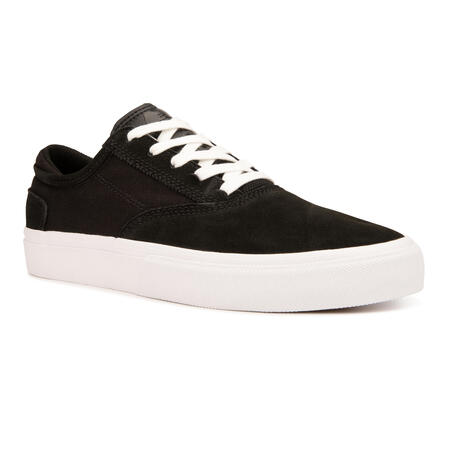 Chaussures vulcanisées de skateboard adulte VULCA 500 II noire / blanche.