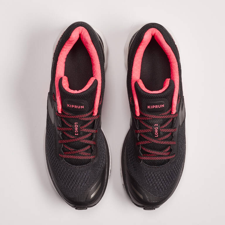 SEPATU LARI WANITA KIPRUN LONG 2 - HITAM PINK