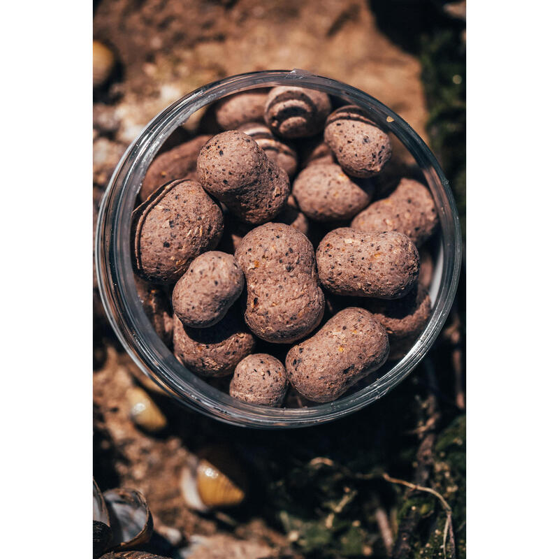 Návnada na kaprařinu Dumbell Wafter Garlic Liver