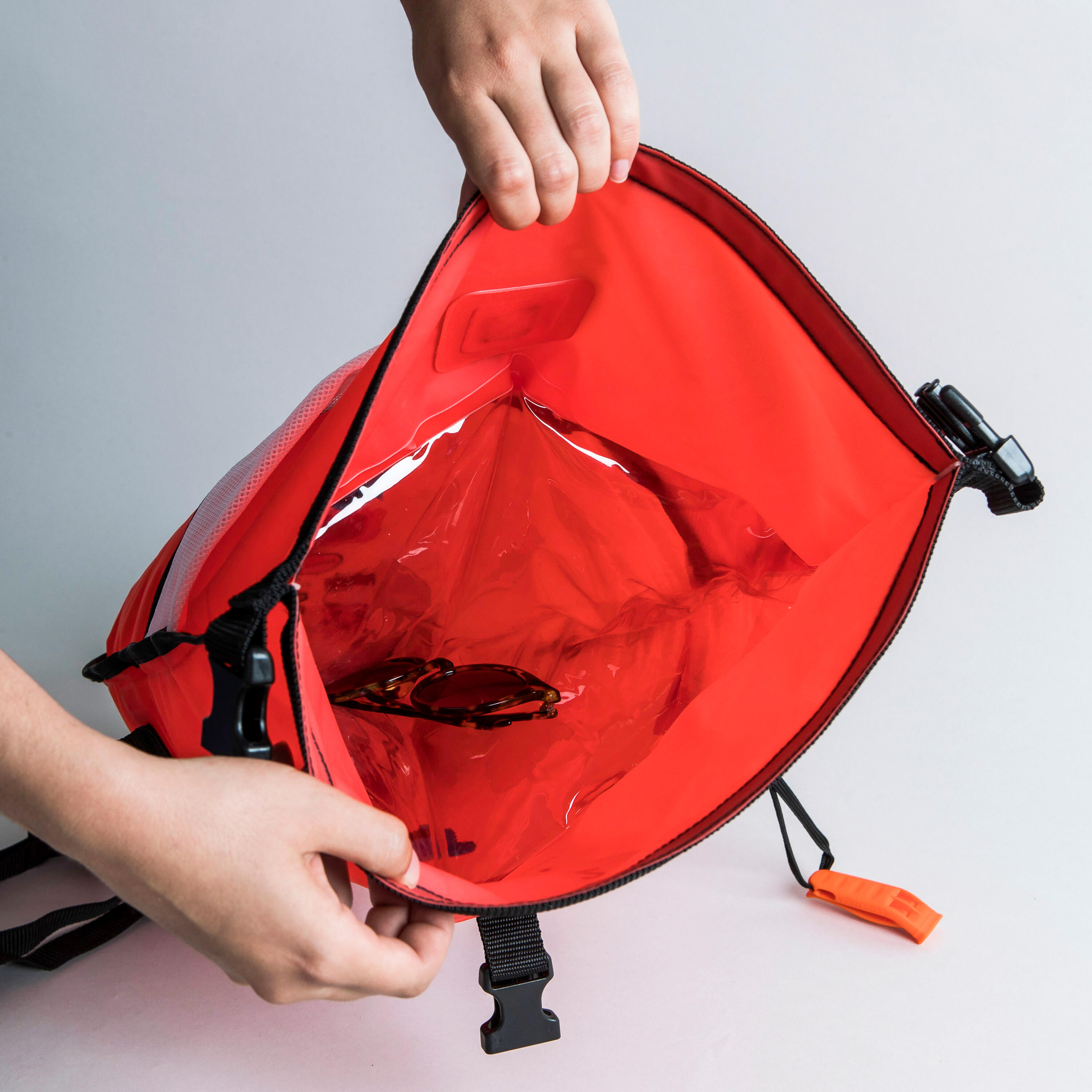 Sac etanche nage cheap en mer