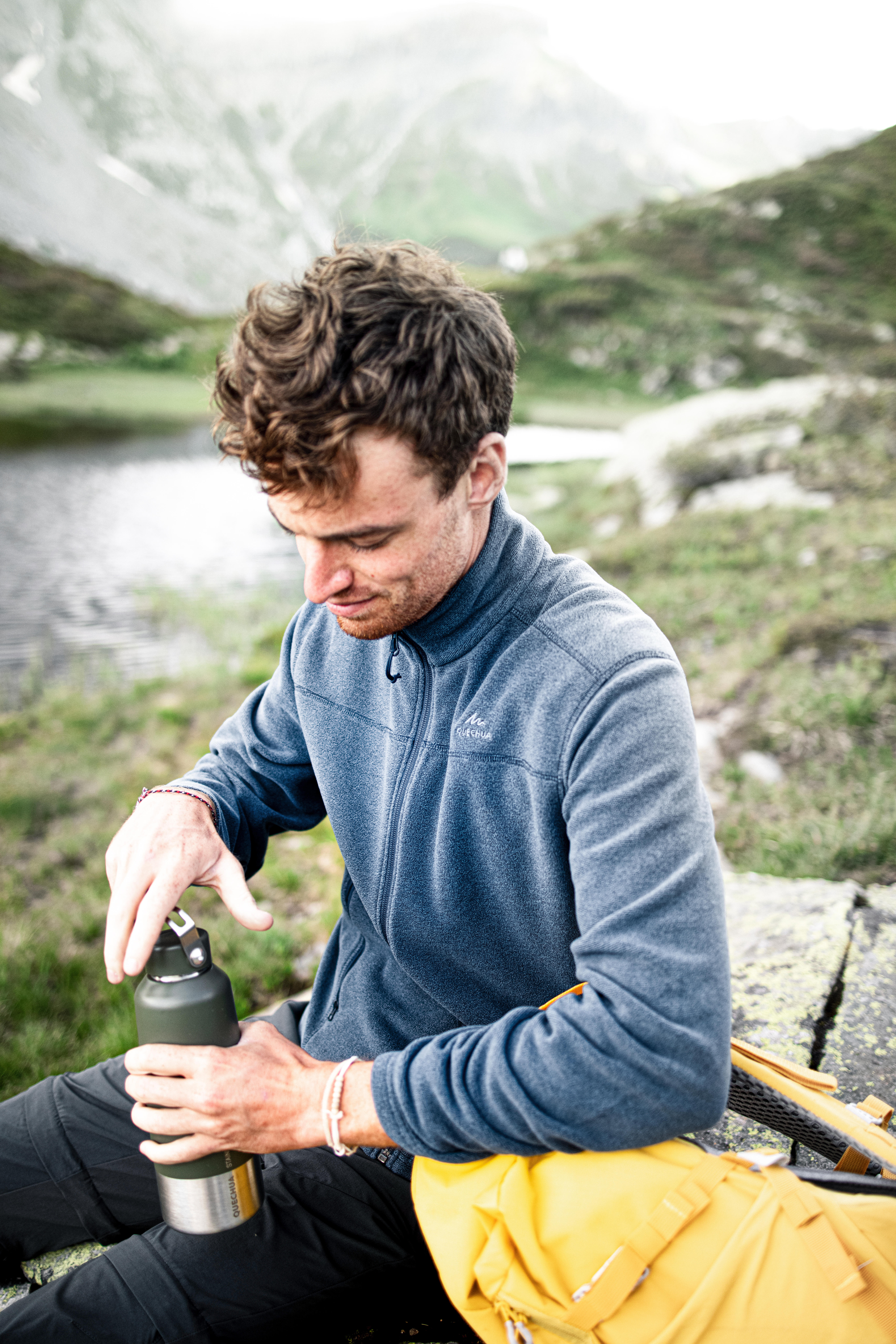 Veste de randonnée en polaire homme – MH 120 - QUECHUA