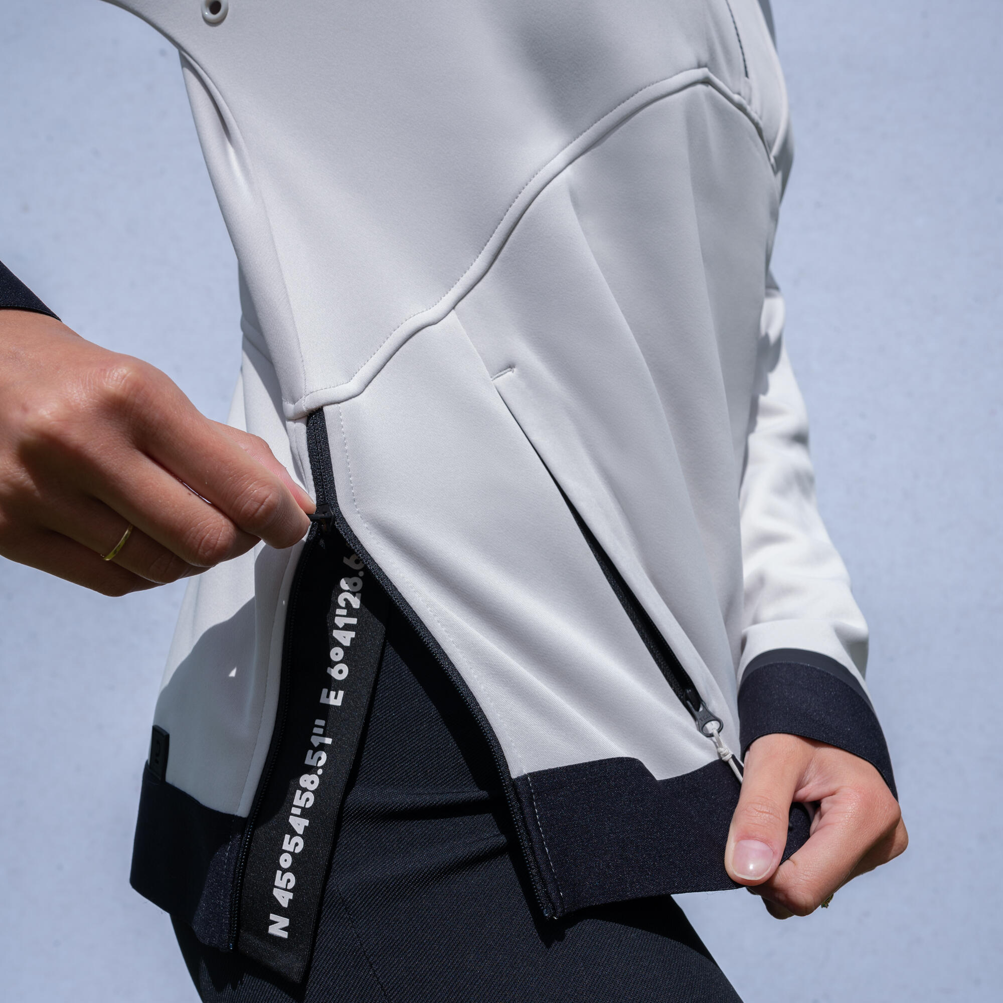 Толстовка походная женская MH500 Hoody QUECHUA