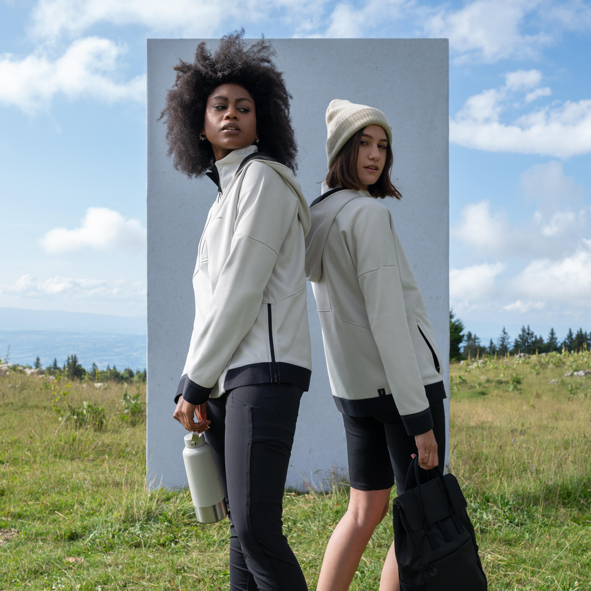 Толстовка походная женская MH500 Hoody QUECHUA